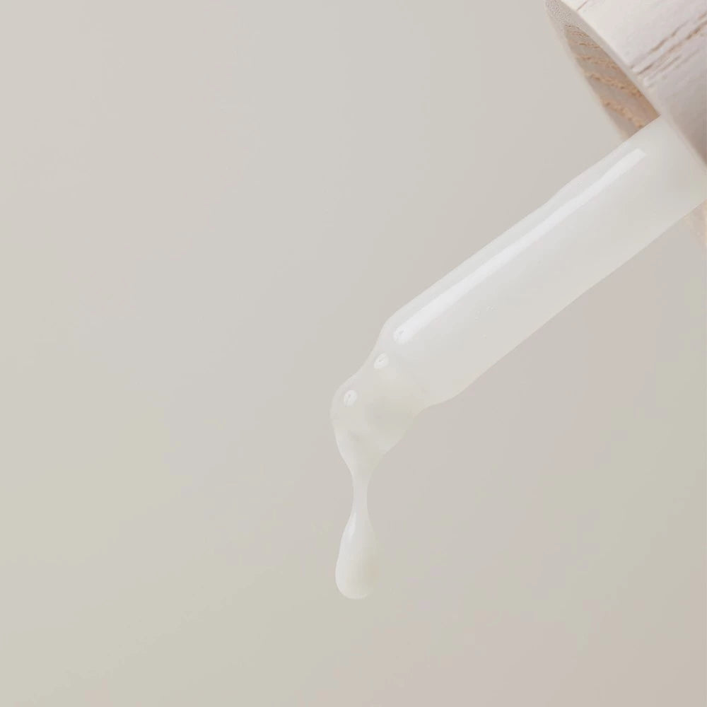 Hyaluronic Repair Booster Serum Pipette