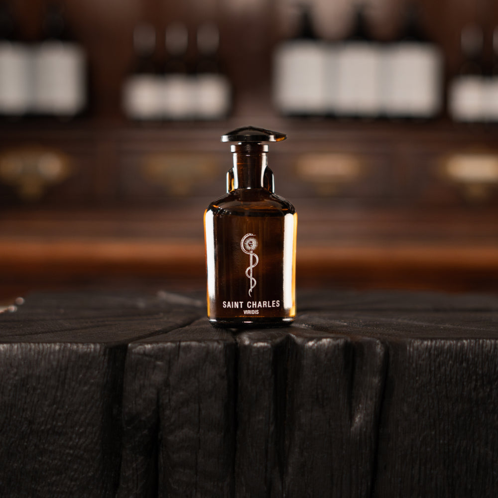 Eau de Toilette Viridis auf Stele
